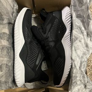 Adidas Alphabounce